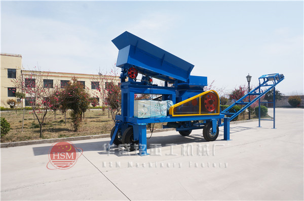 移動對輥破碎機(jī)